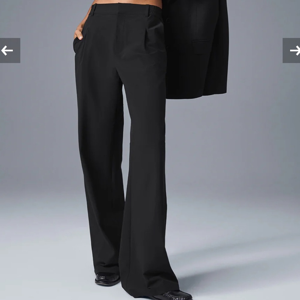Final price ✨ alo yoga trousers